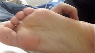 Asian girl ass and fingertips